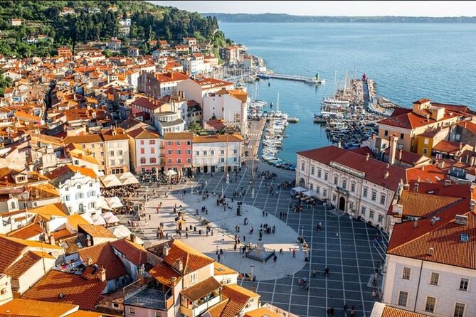 Lipica stud farm and Piran Tour from Ljubljana - The road trip from central Ljubljana (pickup timing that actually matters)