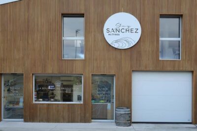 Loupian: Tour guide of our oyster farm and tasting - Where the tour starts: parking and the port-side location