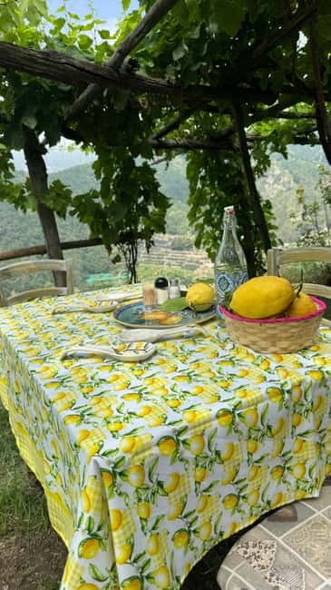 Maiori: Hiking Tour to A Lemon Farm with Lemon Tastings - Ancient washhouse and the Monti Lattari feel: a break from the city