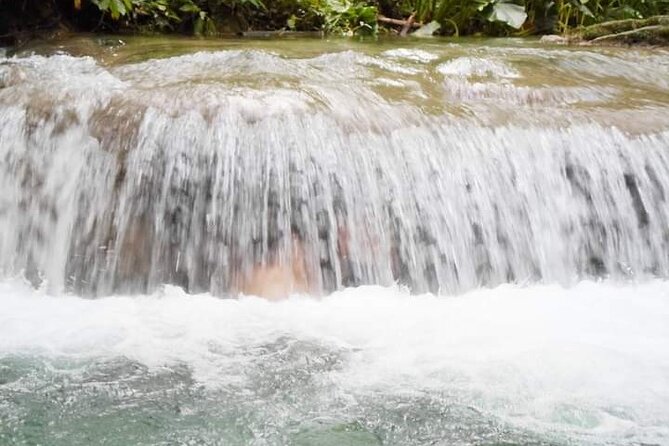 Mayfield Falls, Blue Hole & Rick's Café Tours/Weed Farm option - Stop 2: Blue Hole Mineral Spring (22 ft Jump or Ladder)