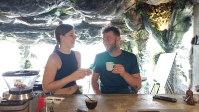 Medellin: Coffee Farm Tour & Spa with Overnight Glamping - Getting There From Arví Park Metro: Plan Your Timing or You’ll Pay in Stress