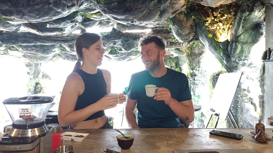 Medellin: Coffee Farm Tour & Spa with Overnight Glamping - Getting There From Arví Park Metro: Plan Your Timing or You’ll Pay in Stress