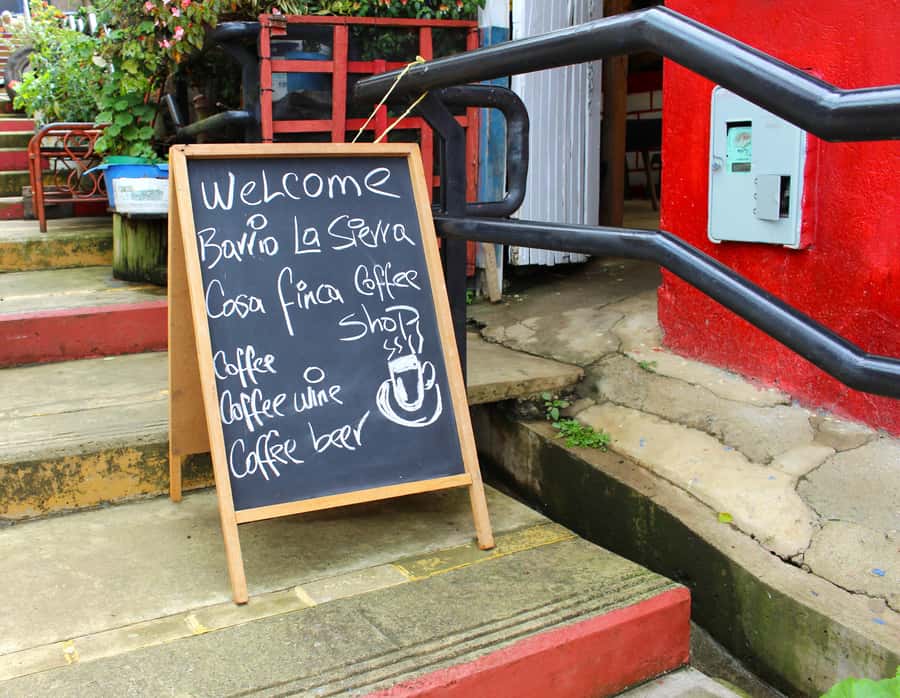 Medellín Coffee Farm Tour with Trolley and Cable Car Ride - Casa Finca de La Sierra and the museum stop: why it’s worth slowing down
