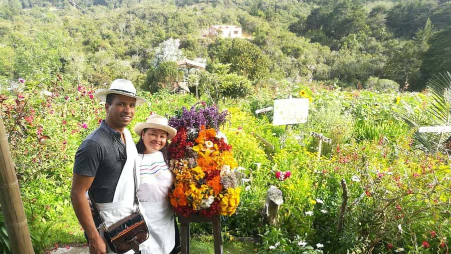 Medellín: Flower Farm & Silletero History Tour - Who should book this Medellín flower-farm tour