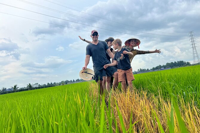 Mekong Day Trip Explore Village Bicycle CookingClass Group 12 Pax - Morning start: from Ho Chi Minh City to Ben Luc and the Family Tiny Garden farm