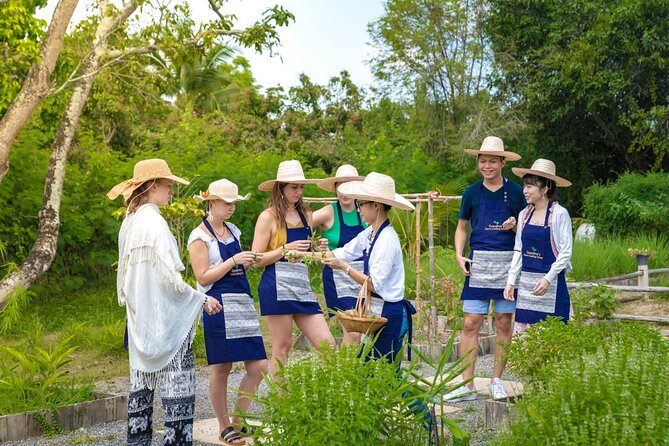 Morning Thai Cooking with Grandma - Market Visit & Farm Tour - Who This Cooking Day Is Best For (and Who Might Not Love It)