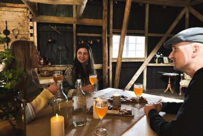 Music of the Fjord: Norwegian Folk at The Fjord Farm in Flåm - Finding Vikjavegen 9 and timing your arrival