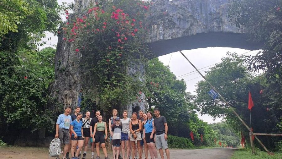 National Park- Paradise Cave & Dark Cave or Duck Farm - Pace check: who this day suits best