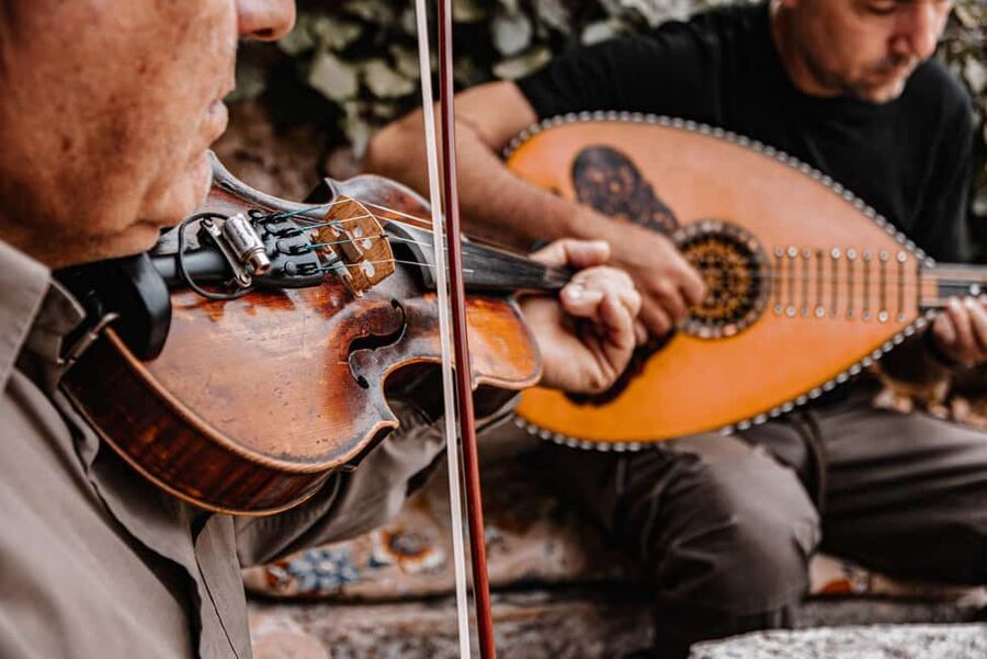 Naxos: Family Farm-table Cooking, Kouros Tour & Live Music - A family farm day built around wood-fire Greek cooking