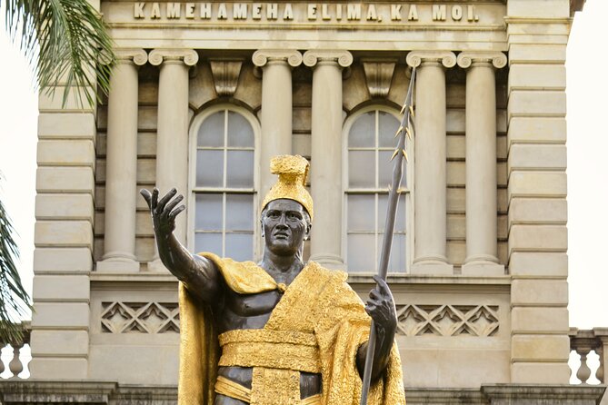 North Shore Dole Pineapple Farm Tour - King Kamehameha Statue: A Clean Wrap-Up Stop