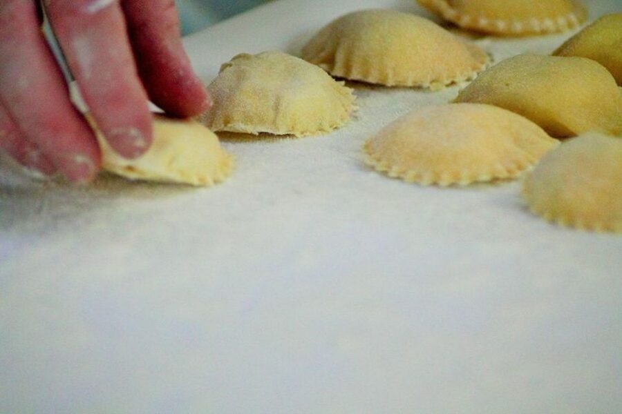 Noto: Highlights Experience tour Cooking from Farm to Fork - Lunch at the In-House Restaurant: eat what you made