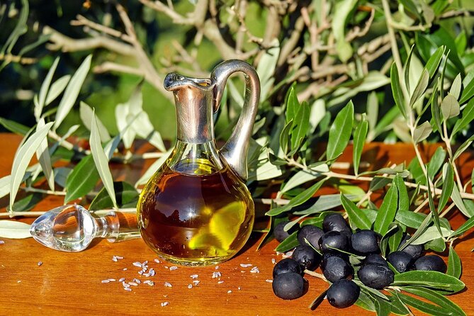 Olive Oil Tasting at the Mykonian Farm - Quick Hits: What Makes This Mykonian Farm Olive Oil Tasting Click