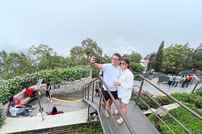 Penang Full Day Tour with Penang Hill, Kek Lok Si & Fruit Farm - Batik Factory Stop: Watching Art Happen Up Close