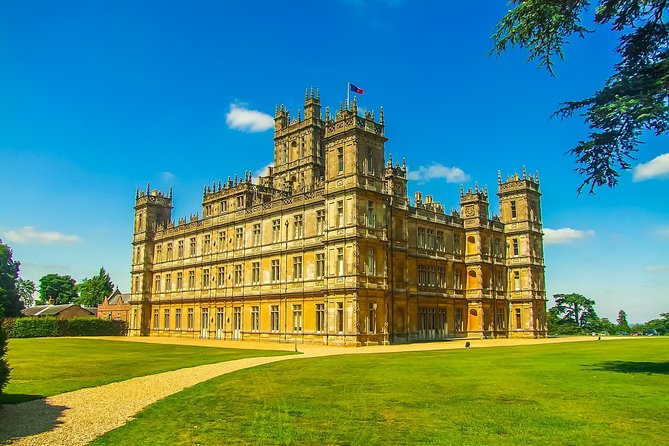 Private Downton Abbey Tour, including Bampton, Cogges Farm, and Highclere - Why This Private Downton Abbey Day Works