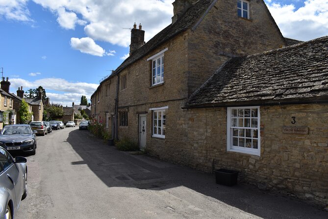 Private Downton Abbey Tour, including Bampton, Cogges Farm, and Highclere - Price and What You’re Actually Paying For