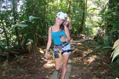 Private Full-Day Mindo Cloud Forest,Butterfly Farm, Chocolate Tour bird watching - Budget reality check: the $130 base price plus on-site tickets