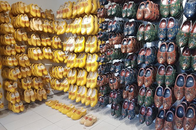 Private Tour of Simonehoeve Cheese Farm and Clog Factory - Private Guide Benefits: When Private Time Really Matters
