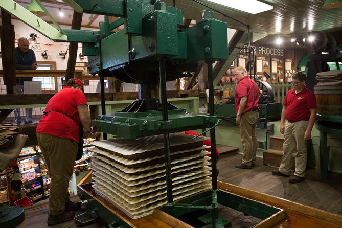 Private Tour with Owner of the Fly Creek Cider Mill & Orchard - Who should book this private cider mill tour?