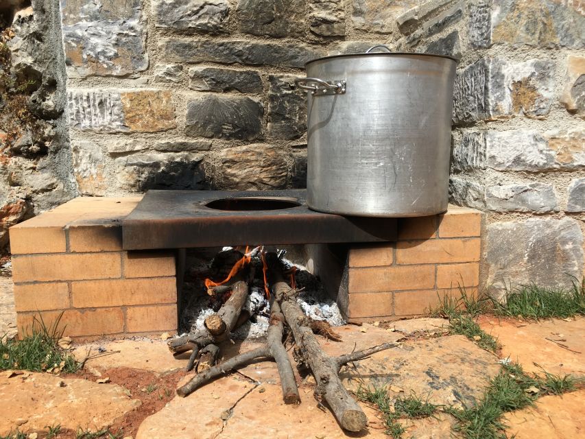 Rethymno 4x4 Safari: Tastes & Farm Experience - Axos Village Tavern Lunch: Traditional Platters After the Climb