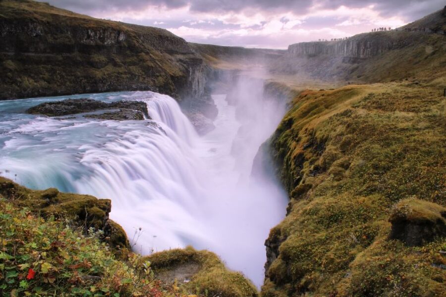 Reykjavik: Golden Circle, Tomato Farm and Kerið Crater Tour - Reykjavik pickup, comfort, and how the day runs