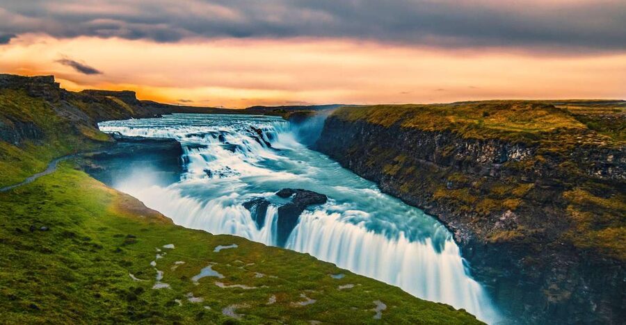 Reykjavik: Golden Circle, Tomato Farm and Kerið Crater Tour - Öxarárfoss and the Efstidalur Farm detour