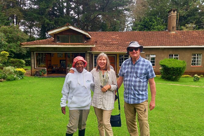 Riara tea farm tour with lunch and tea tasting from Nairobi - City stops (museum, art gallery, malls) and why they work