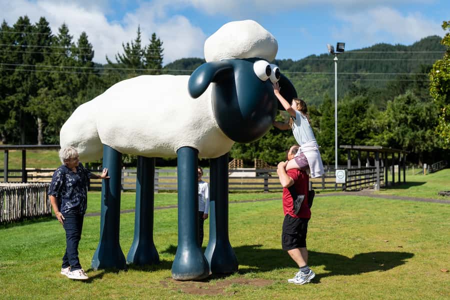 Rotorua: Authentic Kiwi Farm Experience at the Agrodome - Farm Nursery baby animal time: hand feeding at close range