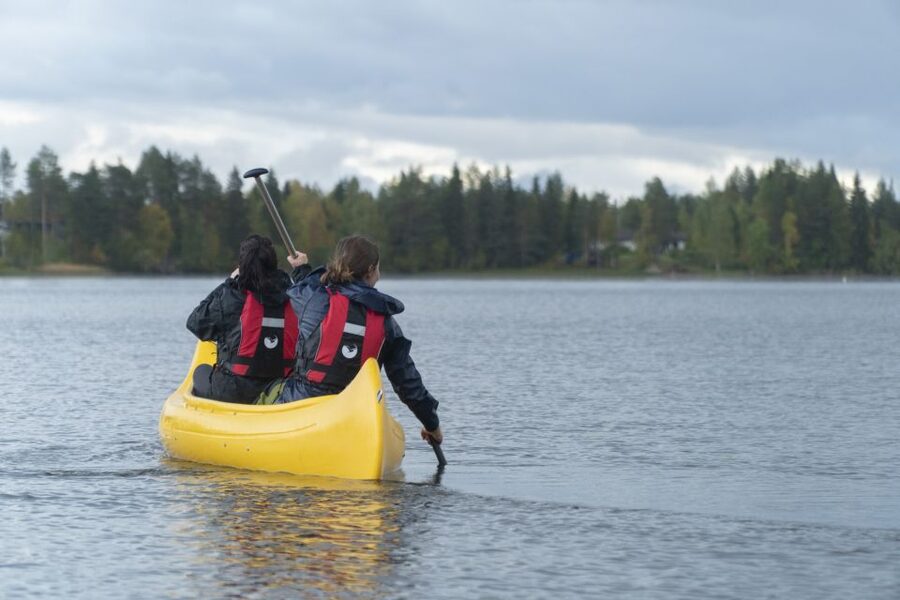 Rovaniemi: Authentic Reindeer Farm & Canoeing - Canoeing on an Arctic lake: simple skills, real safety focus