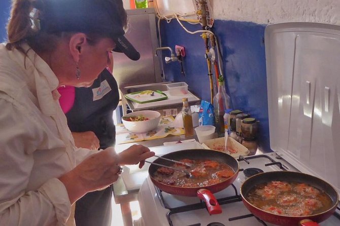 Santorini Family Farm Food & Wine Tour with Cooking Class - The cave farm cooking class: tomatoes, fava, and hands-on work