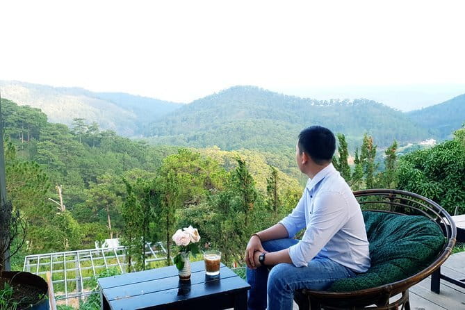 Scented Candle Workshop in Twin Beans Farm Da Lat - From wax to candle: the part you can’t fake