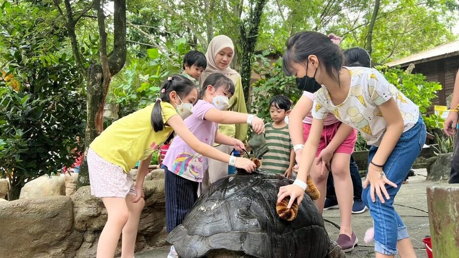 Selangor: Farm In The City Entry Ticket - Who Should Book This Farm In The City Entry Ticket