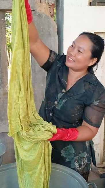 Siem Reap: Lotus Silk Farm- Tour, Lake & Masterclass - Price and value: is $70 fair for 4.5 hours?