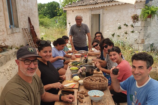 Slowlife Family Farm- Cook with us From Garden to Table Syracuse - Sunday lunch at Slowlife Family Farm (near Noto)