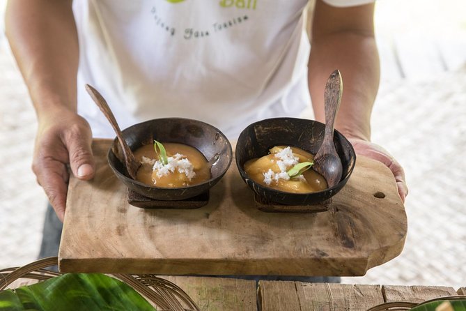 Small-Group Farm Tour & Balinese Cooking Class in Ubud with Kadek - Transfers, Timing, and Meeting Point: Making the Day Easy