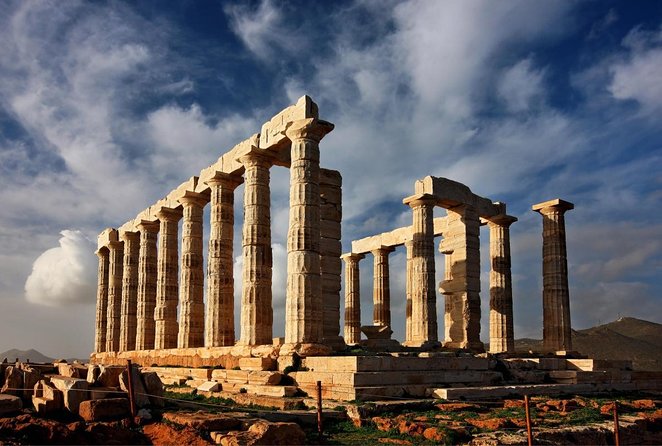 Sounion Highlights: Vouliagmeni, Olive Farm, Poseidon Temple, Thorikos Theatre - Lake Vouliagmeni hot-springs: the swim stop with changing rooms