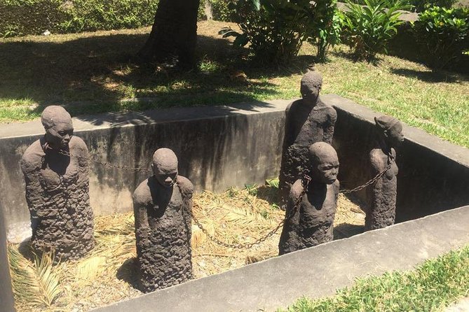 Stone Town, Spice Farm and Jozani Forest Private Tour - Stone Town Highlights: Cathedrals, Markets, and the Former Slave Market
