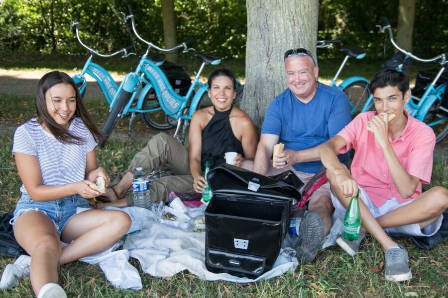 Versailles Bike Tour with Palace & Queen Farm Entrance - Palace of Versailles time: timed entry plus freedom to roam