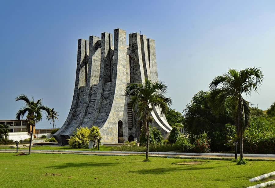 Visit Aburi Garden, Tetteh Quarshie Cocoa Farm & Waterfall - Key highlights worth planning around