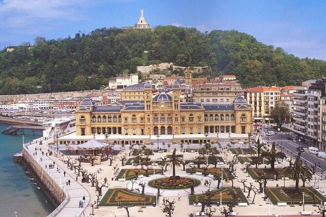 Visit San Sebastian and a Family Cheese Farm with Tasting (From Bilbao) - The Txoko Cheese Tasting Over Sheep, Mountains, and Valleys