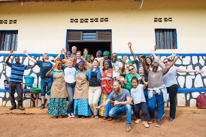 Women-led Coffee Farm Trek - Handicrafts at the Women’s Opportunity Center: more than a souvenir stop