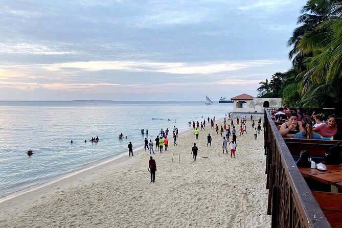 Zanzibar Private Spice Farm and Stonetown Tour(Include Lunch) - Pace, weather, and what to bring for 7 hours