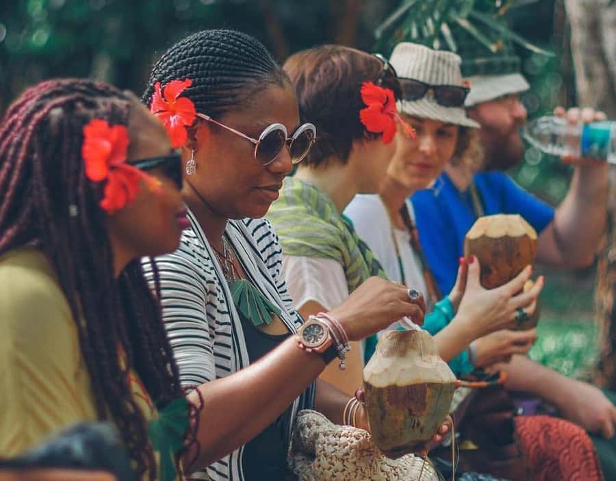 Zanzibar: Spice Farm Tour with Traditional Cooking Class - Fruit tastings and the farm stop rhythm
