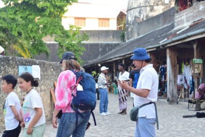 Zanzibar Stone Town Historical Tour and Spice Farm Tour - Meeting at Forodhani and how the 3.5-hour schedule really plays