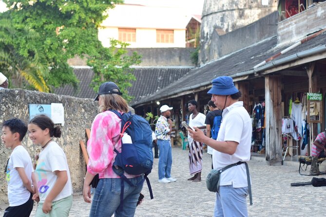 Zanzibar Stone Town Historical Tour and Spice Farm Tour - Meeting at Forodhani and how the 3.5-hour schedule really plays